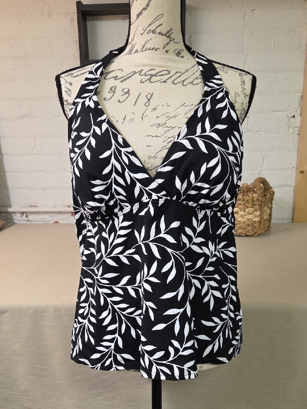 Lands' End Black & White Leaf-Print Halter Camisole
